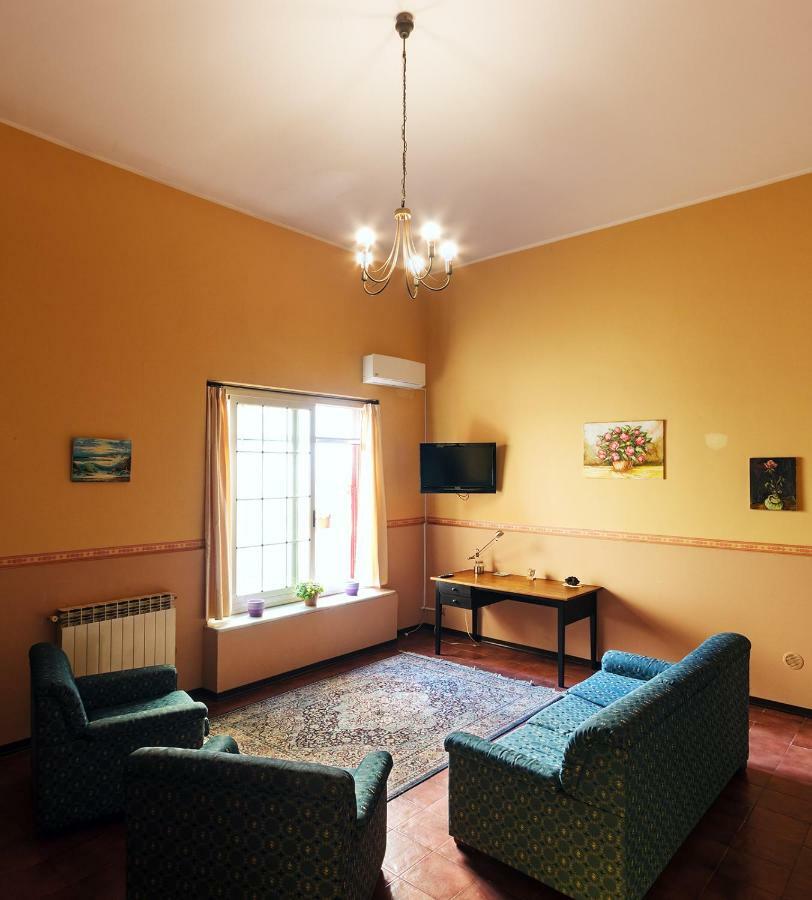 Sea Shell Villa Riposto Bagian luar foto